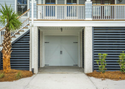 Drive-under garage of 2862 Maritime Forest Drive